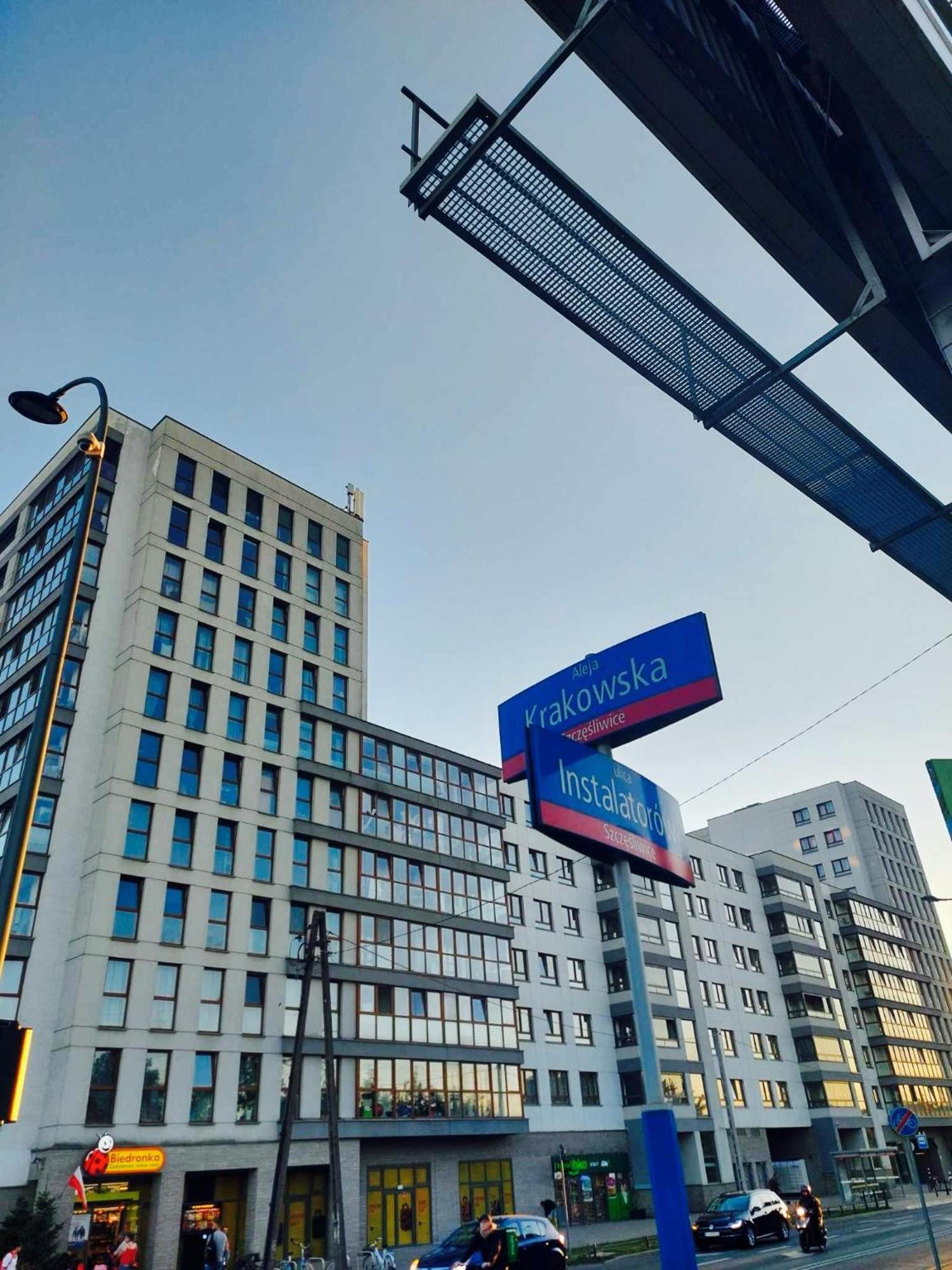 Krakowska Comfort - Strong Wifi And Free Parking 바르샤바 외부 사진
